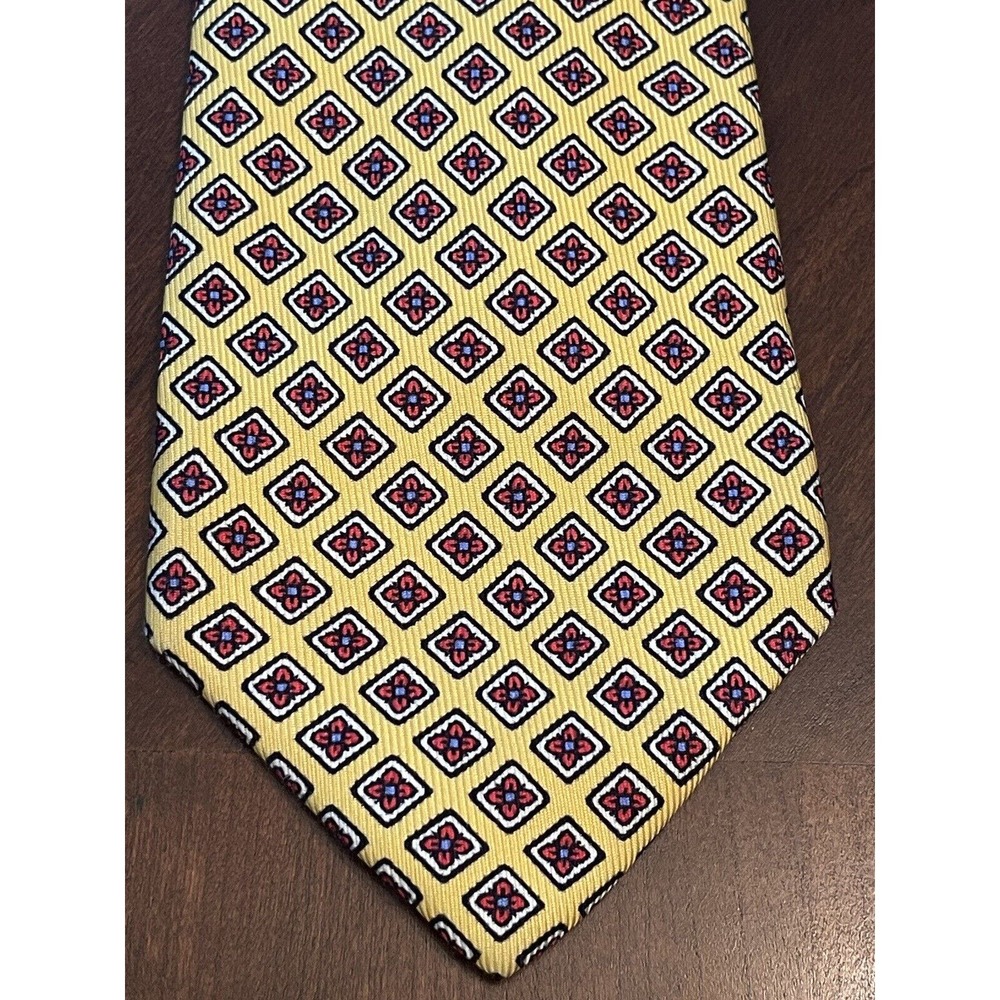 Thatcher Spring Repp Hand Made Gold Red 100% Silk Printed In Italy Mens Neck Tie